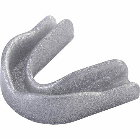 Kicksport Mouth Guard with Case - Single JUNIOR (KSMGSJ) - Silver